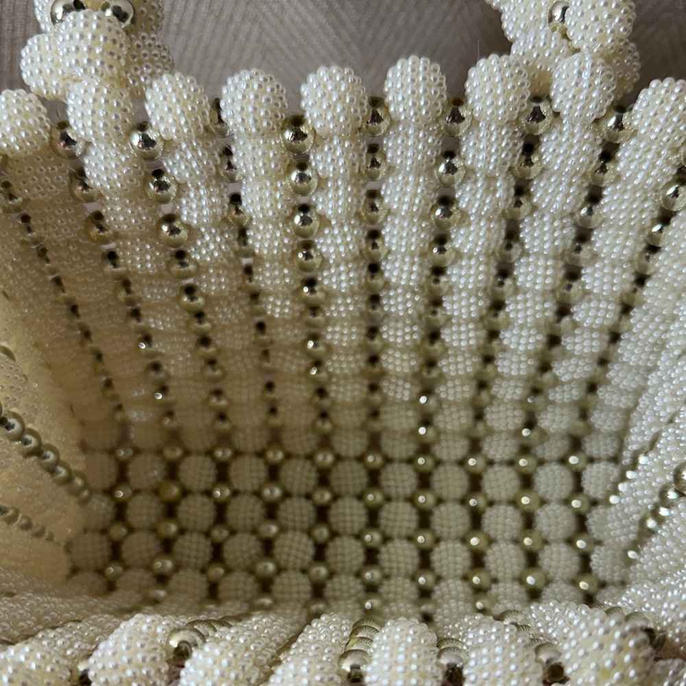 Evening Bag Madison West Silver and Pearl Beaded Mini Bag - Picture 8 of 8